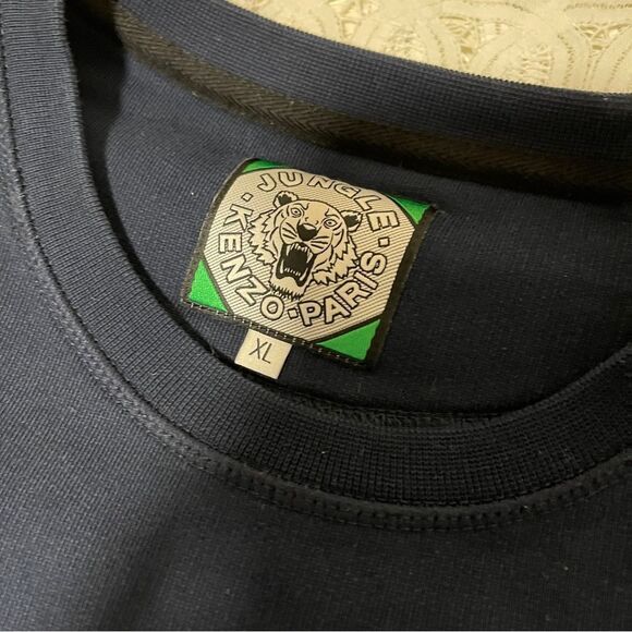 Authentic Kenzo Navy Crewneck Graphic Sweatshirt – Tiger Embroidery - Picture 7 of 11